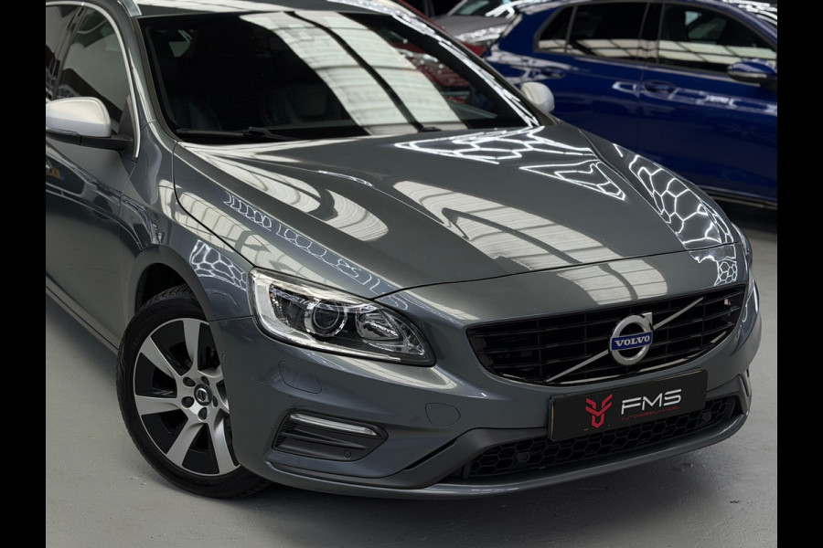 Volvo V60 2.0 T4 R-Design Camera Schuifdak Trekhaak