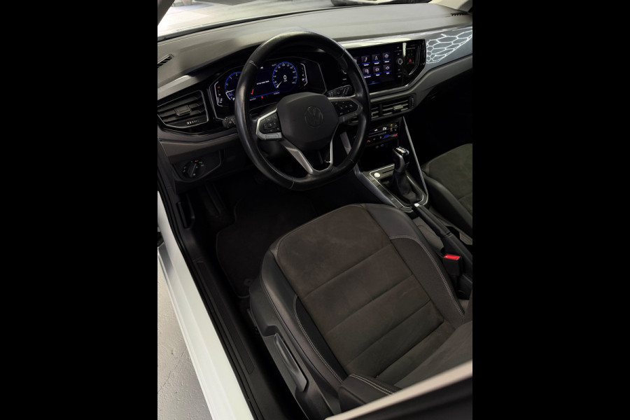 Volkswagen Polo 1.0 TSI CarPlay Camera IQ Lights