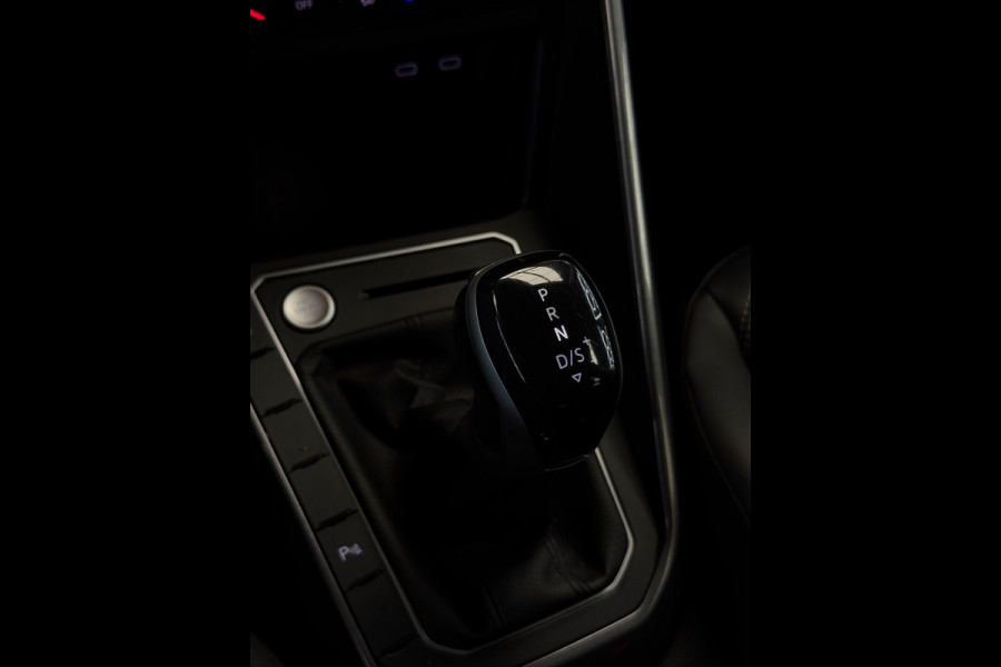 Volkswagen Polo 1.0 TSI CarPlay Camera IQ Lights
