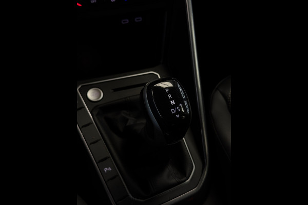 Volkswagen Polo 1.0 TSI CarPlay Camera IQ Lights