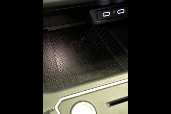 Volkswagen Polo 1.0 TSI CarPlay Camera IQ Lights