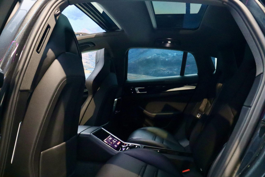 Porsche Panamera 2.9 4 E-Hybrid NL|PANO|4W Sturing|Sportuit|18 weg