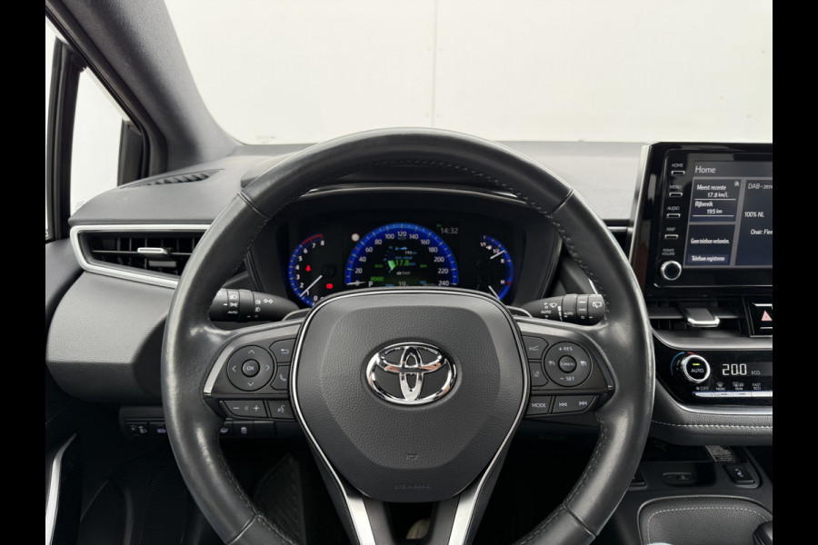 Toyota Corolla Touring Sports 2.0 Hybrid Team D | Trekhaak | ACC | CarPlay | Camera | Keyless | 17 inch