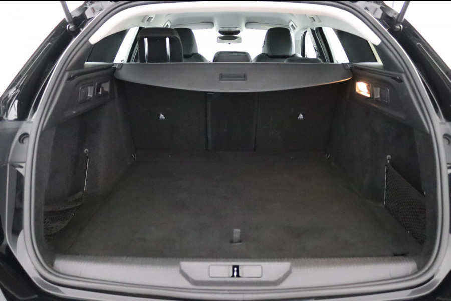 Peugeot 308 SW 1.2*LED*CRUISE*AGR*NAVI*CARPLAY*