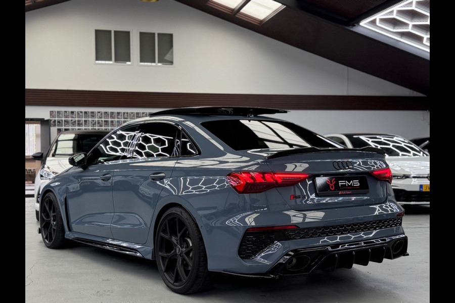 Audi RS3 Limousine 2.5 TFSI Quattro Maxton Panorama