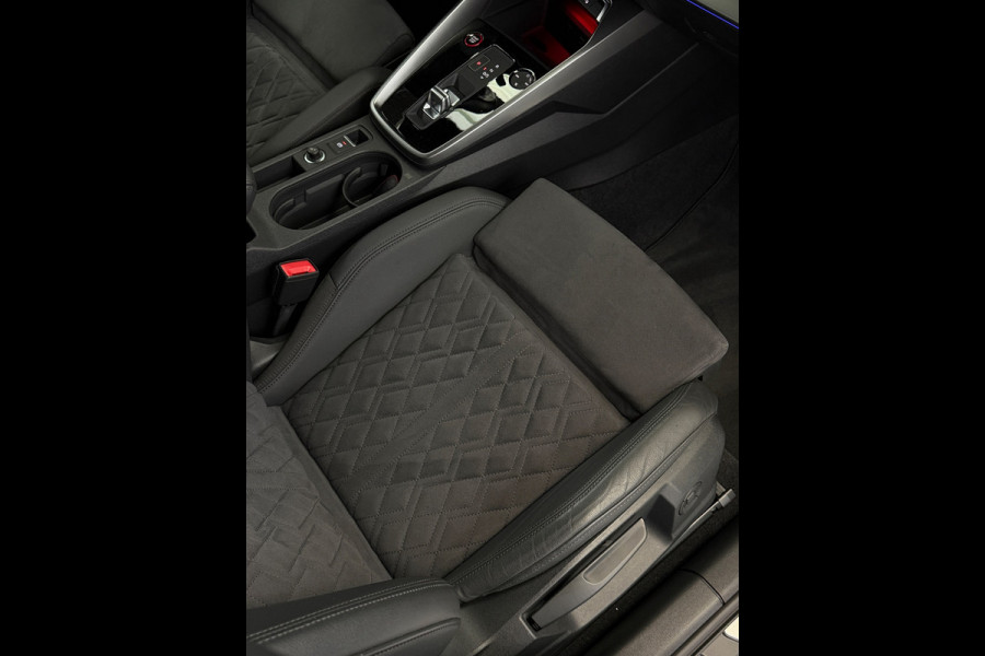 Audi RS3 Limousine 2.5 TFSI Quattro Maxton Panorama