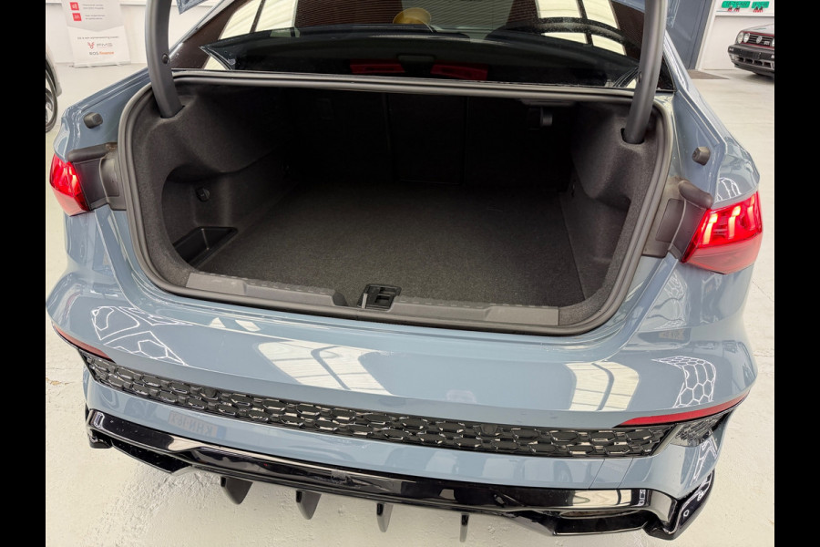 Audi RS3 Limousine 2.5 TFSI Quattro Maxton Panorama