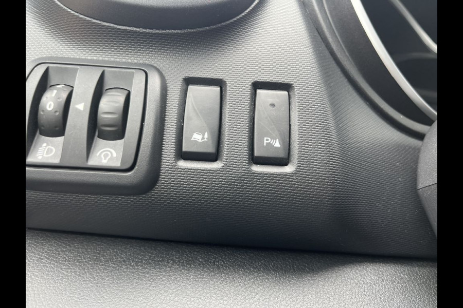Renault Trafic 2.0 dCi 120pk E6 Comfort 3p Lease €276 p/m, 2x Schuifdeur, Trekhaak, Airco, Navi, PDC, Led, Cruise controle, Onderhoudshistorie aanwezig