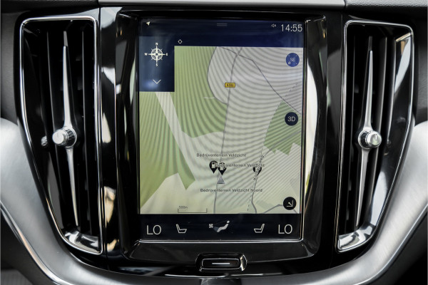 Volvo XC60 2.0 B5 Momentum Pro ACC HUD Pano Elek Trekhaak Ori NL 1e Eig