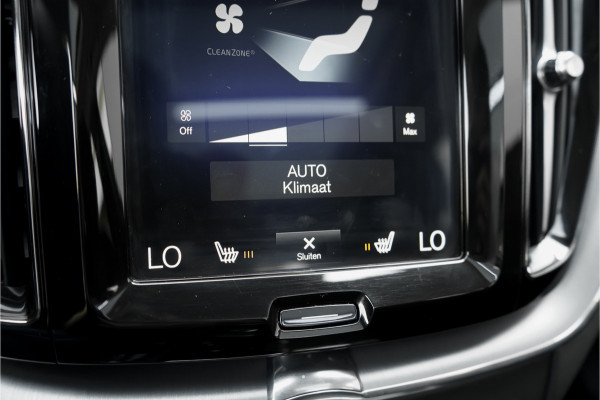 Volvo XC60 2.0 B5 Momentum Pro ACC HUD Pano Elek Trekhaak Ori NL 1e Eig