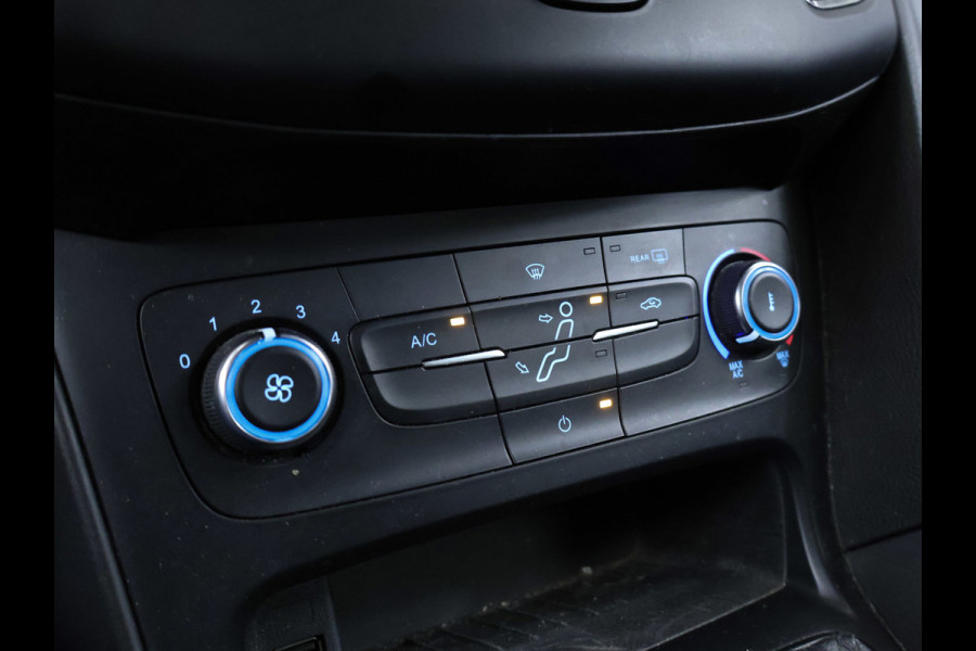 Ford FOCUS Wagon 1.0 Sport Black Edition (APPLE CARPLAY,NAVI,CRUISE,SPORTSTOELEN,LM VELGEN,PDC,GETINT,NETTESTAAT)