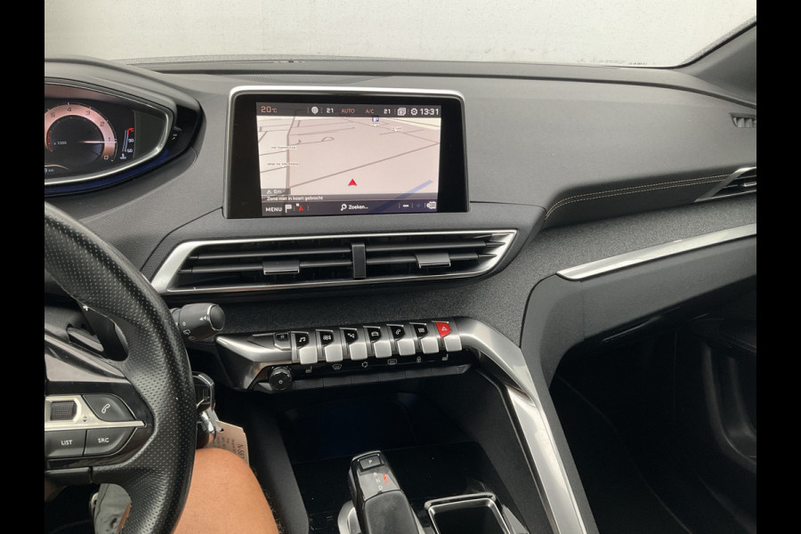 Peugeot 3008 1.6 165PK GT Line Carplay Cam Stoelverw. Trekhaak
