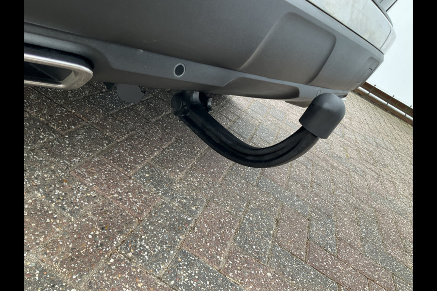 Peugeot 3008 1.6 165PK GT Line Carplay Cam Stoelverw. Trekhaak