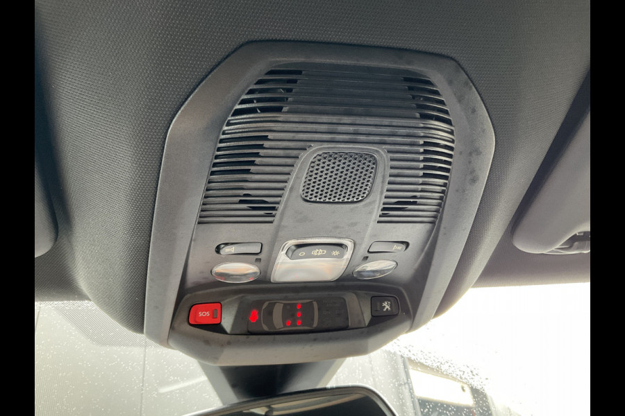Peugeot 3008 1.6 165PK GT Line Carplay Cam Stoelverw. Trekhaak