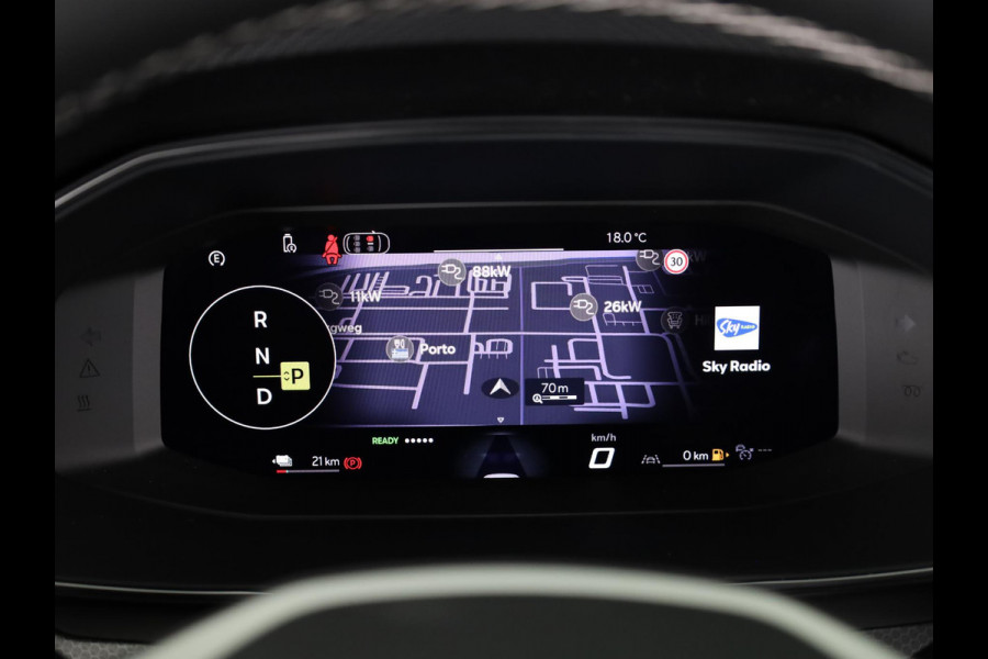 Seat Leon Sportstourer 1.5 TSI e-Hybrid Style Business Intense | Fiord Blue | Matrix LED Koplampen | Dode Hoek Detectie | Draadloze Carplay