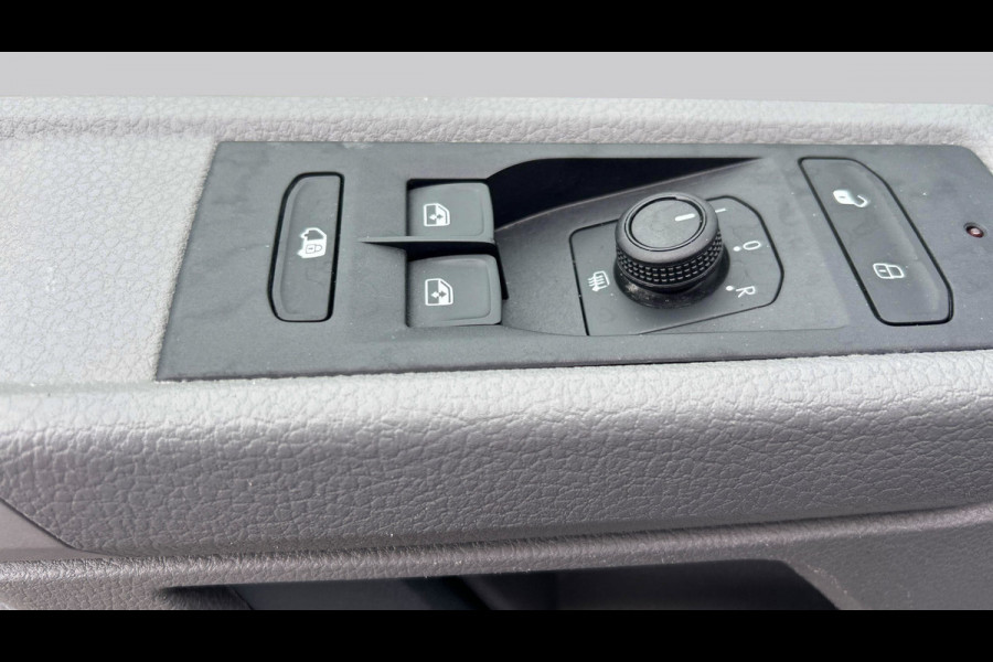 Volkswagen Transporter L1H1 2.0 TDI 110pk app connect /betimmering
