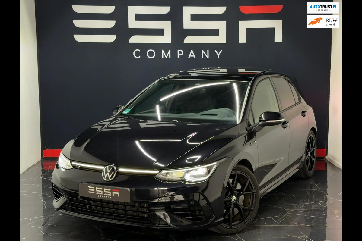 Volkswagen Golf 2.0 TSI R 4Motion Pano Akra Memory HUD H&K Full Option