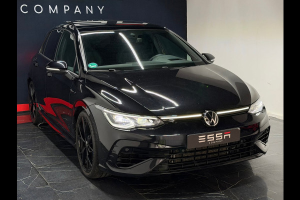 Volkswagen Golf 2.0 TSI R 4Motion Pano Akra Memory HUD H&K Full Option