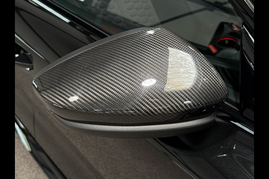 Audi RS3 Sportback 2.5 TFSI RS 3 quattro Kuipstoelen|Sonos|Panorama|Camera