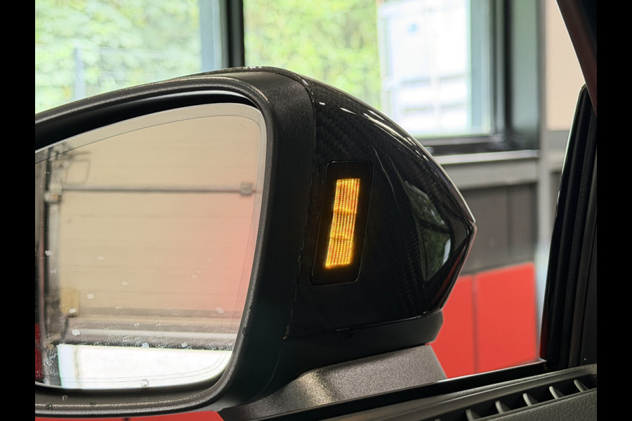Audi RS3 Sportback 2.5 TFSI RS 3 quattro Kuipstoelen|Sonos|Panorama|Camera