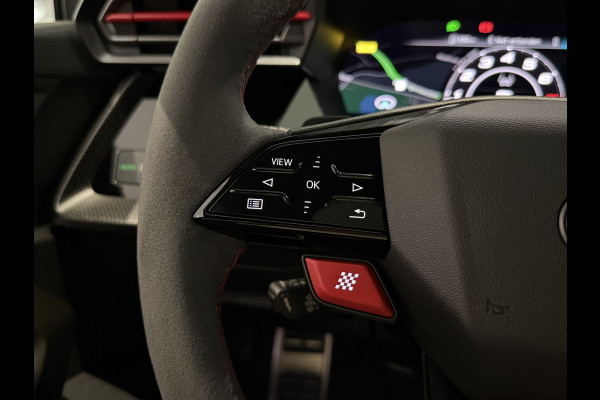 Audi RS3 Sportback 2.5 TFSI RS 3 quattro Kuipstoelen|Sonos|Panorama|Camera
