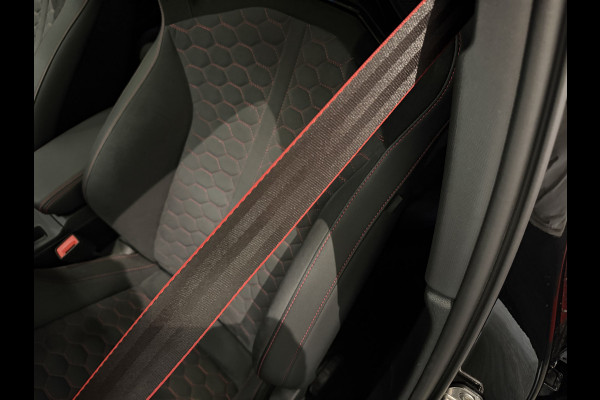 Audi RS3 Sportback 2.5 TFSI RS 3 quattro Kuipstoelen|Sonos|Panorama|Camera