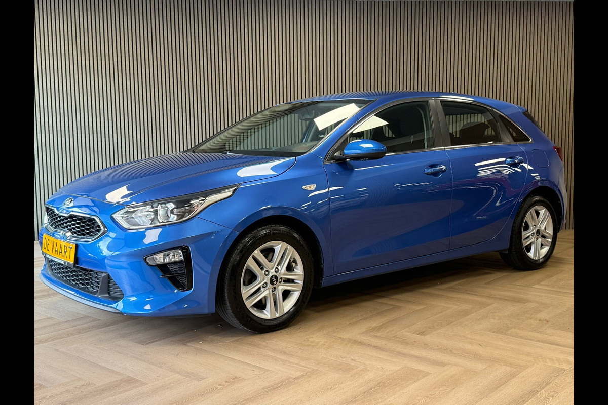Kia Ceed 1.4 T-GDi DynamicLine AUT 140PK NAVI CRUISE CLIMATE CONTROL CAMERA CARPLAY PDC