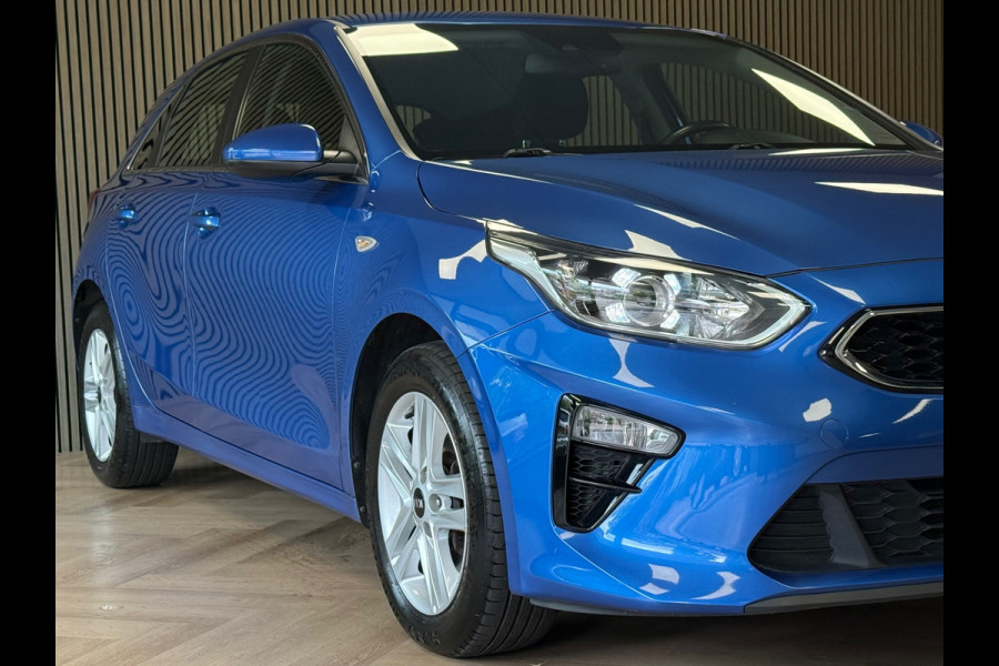 Kia Ceed 1.4 T-GDi DynamicLine AUT 140PK NAVI CRUISE CLIMATE CONTROL CAMERA CARPLAY PDC
