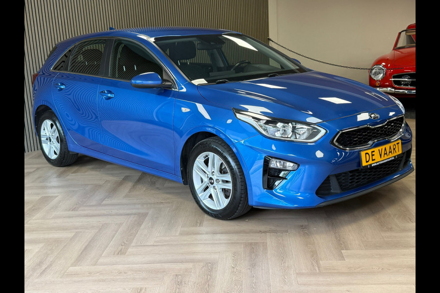 Kia Ceed 1.4 T-GDi DynamicLine AUT 140PK NAVI CRUISE CLIMATE CONTROL CAMERA CARPLAY PDC