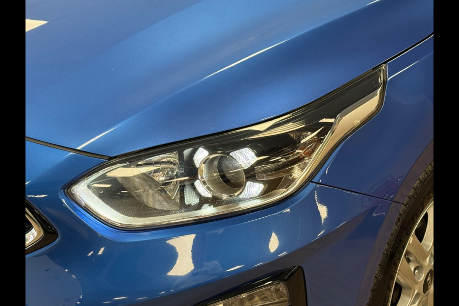 Kia Ceed 1.4 T-GDi DynamicLine AUT 140PK NAVI CRUISE CLIMATE CONTROL CAMERA CARPLAY PDC