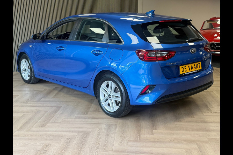 Kia Ceed 1.4 T-GDi DynamicLine AUT 140PK NAVI CRUISE CLIMATE CONTROL CAMERA CARPLAY PDC