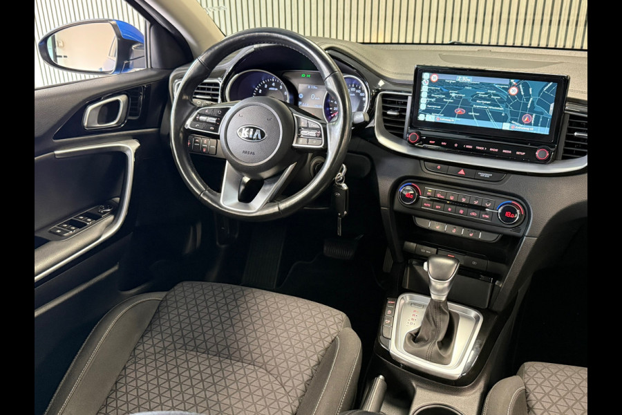 Kia Ceed 1.4 T-GDi DynamicLine AUT 140PK NAVI CRUISE CLIMATE CONTROL CAMERA CARPLAY PDC