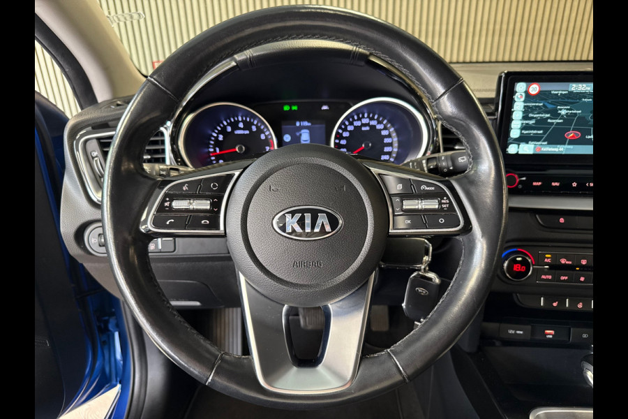 Kia Ceed 1.4 T-GDi DynamicLine AUT 140PK NAVI CRUISE CLIMATE CONTROL CAMERA CARPLAY PDC