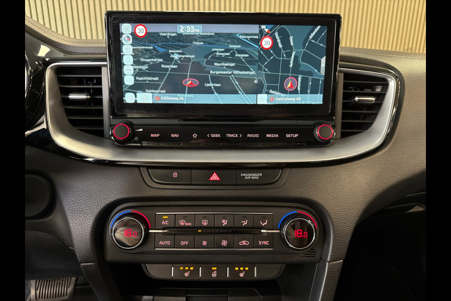 Kia Ceed 1.4 T-GDi DynamicLine AUT 140PK NAVI CRUISE CLIMATE CONTROL CAMERA CARPLAY PDC