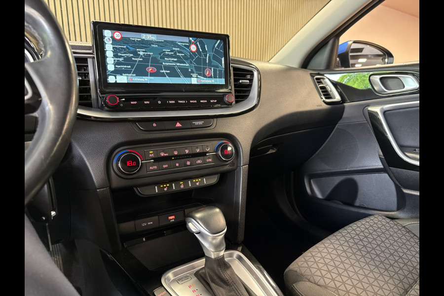 Kia Ceed 1.4 T-GDi DynamicLine AUT 140PK NAVI CRUISE CLIMATE CONTROL CAMERA CARPLAY PDC
