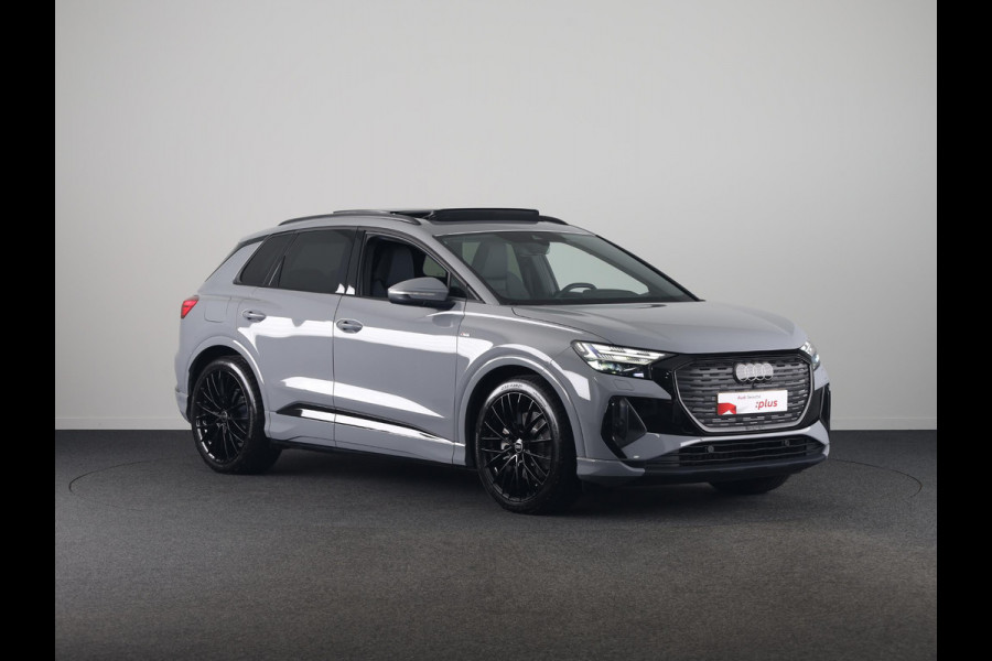 Audi Q4 e-tron 45 quattro S Edition Competition 82 kWh 286pk | Glazen panoramadak | Optiekpakket zwart plus | Assistentiepakket plus | Q4 E-Tron Stylingpakket