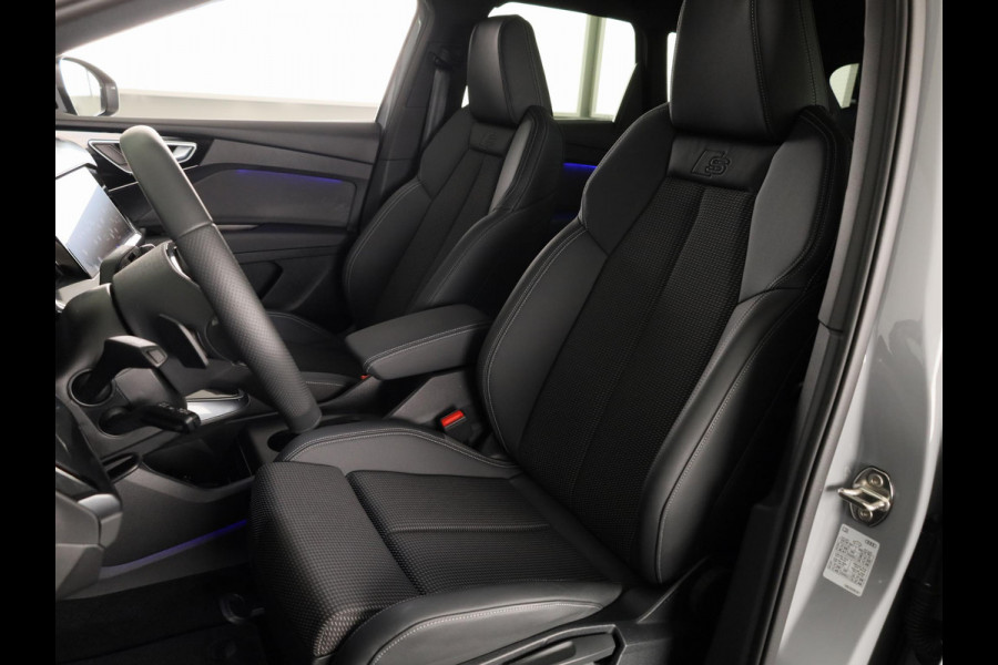 Audi Q4 e-tron 45 quattro S Edition Competition 82 kWh 286pk | Glazen panoramadak | Optiekpakket zwart plus | Assistentiepakket plus | Q4 E-Tron Stylingpakket