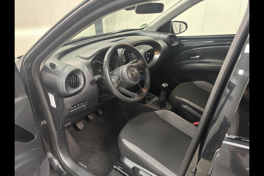 Toyota Aygo X FIRST*ACC*CAMERA*ECC*CARPLAY*5-DEURS*NAP*LM-VELGEN