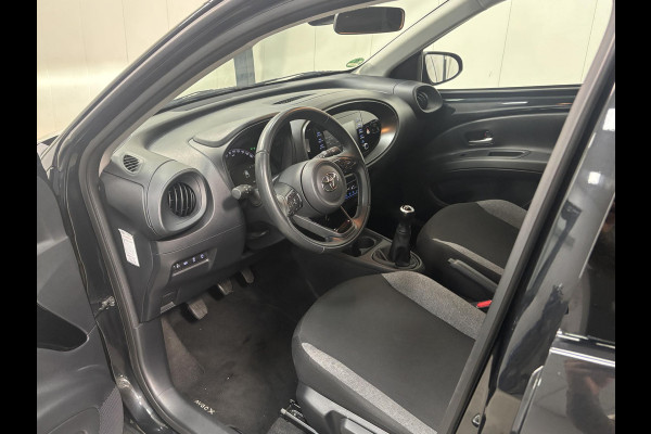 Toyota Aygo X FIRST*ACC*CAMERA*ECC*CARPLAY*5-DEURS*NAP*LM-VELGEN