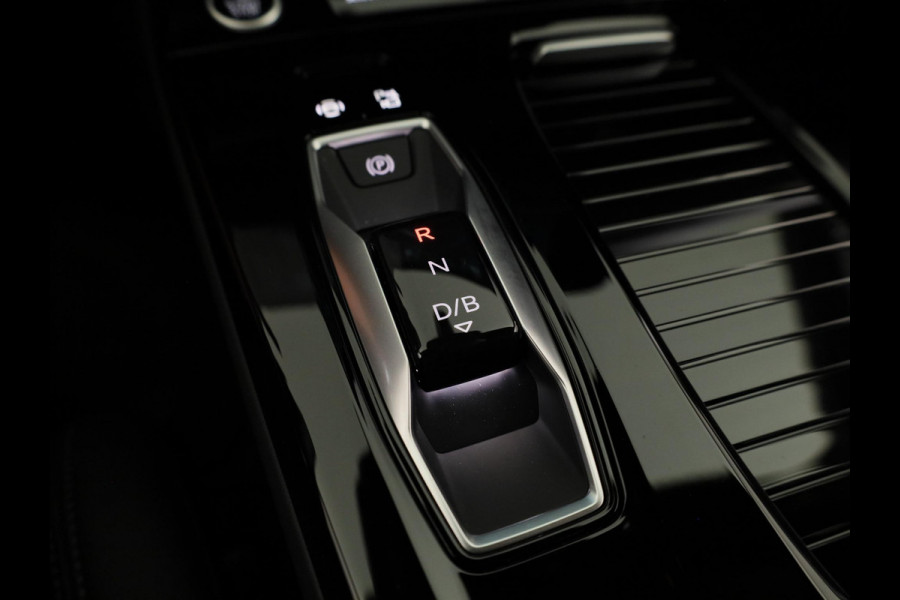 Audi A6 Sportback e-tron S edition 83 kWh 286pk | Trekhaak wegklapbaar | Sportstoelen met lederen bekleding | Verwambare stoelen voor en achter| 20 inch Lichtmetalen velgen