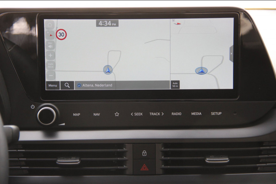 Hyundai i20 1.0 T-GDI Premium NL Auto | 1e eigenaar | Navi | ECC | Camera | ACC | BLISS | CarPlay | LMV16'' | Trekhaak