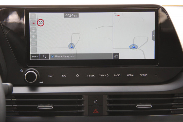 Hyundai i20 1.0 T-GDI Premium NL Auto | 1e eigenaar | Navi | ECC | Camera | ACC | BLISS | CarPlay | LMV16'' | Trekhaak
