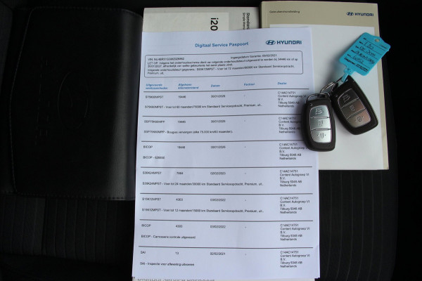 Hyundai i20 1.0 T-GDI Premium NL Auto | 1e eigenaar | Navi | ECC | Camera | ACC | BLISS | CarPlay | LMV16'' | Trekhaak