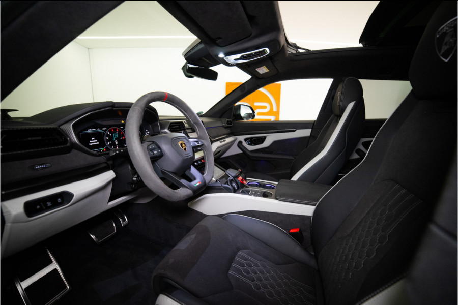 Lamborghini Urus 4.0 V8 Hybrid SE 800PK | Ad Personam | Grigio Keres Matt | Carbon | Akrapovic | 3D B&O | Service Package 5YR | 3 JAAR FABRIEKSGA GERESERVEERD