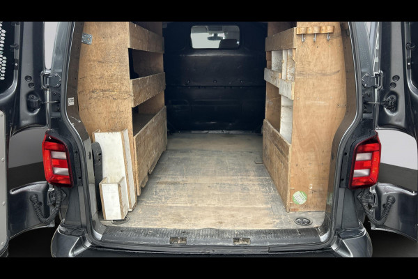 Volkswagen Transporter L1H1 2.0 TDI 150pk DSG Highline / Automaat / LED-koplampen / Navigatie / LM-velgen