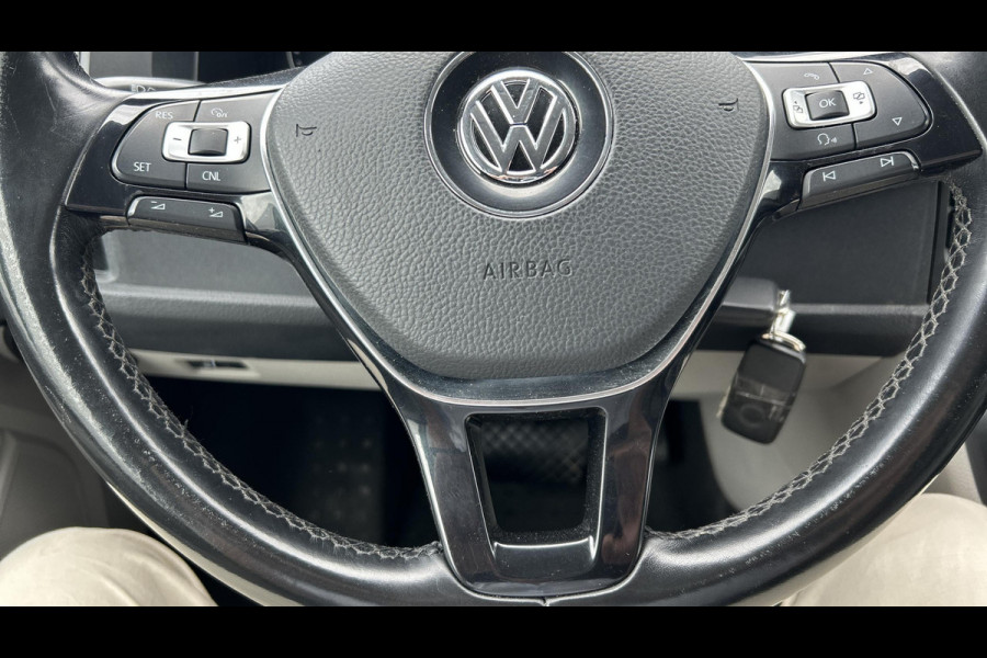 Volkswagen Transporter L1H1 2.0 TDI 150pk DSG Highline / Automaat / LED-koplampen / Navigatie / LM-velgen