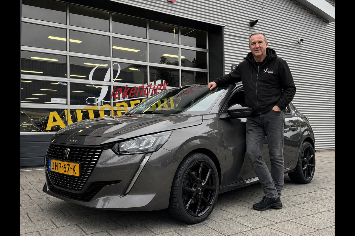 Peugeot 208 1.2 PureTech Pack - Navigatie / Apple CarPlay I Airco I LED I PDC I Sport velgen I Dealer onderhouden