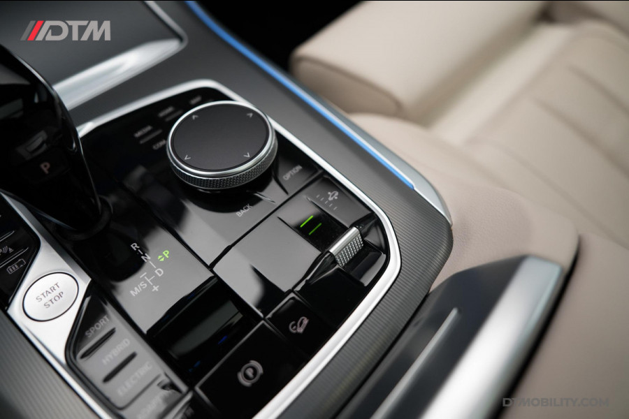 BMW X5 xDrive45e High Executive M-Sport | Laser | Pano | H/K