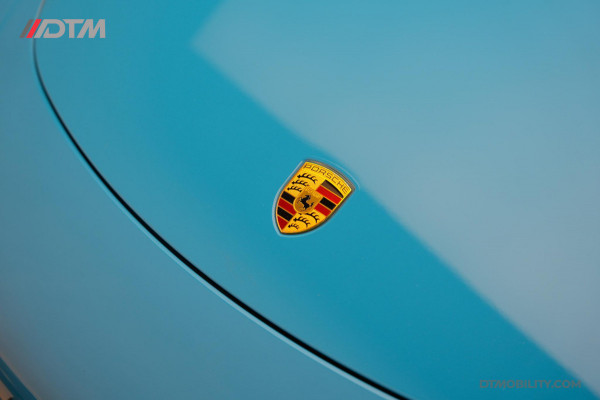 Porsche 911 3.0 Carrera GTS Miami Blue, Centerlock