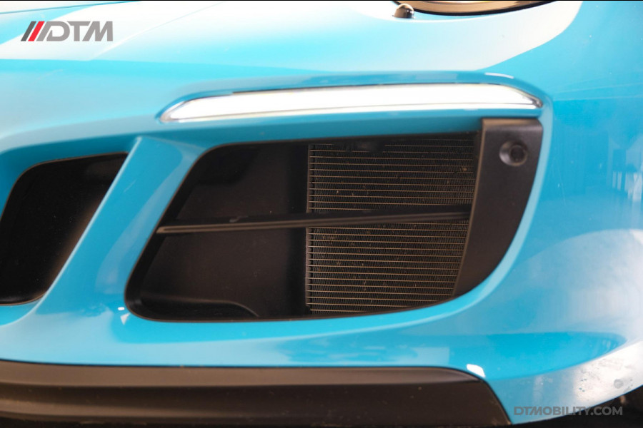Porsche 911 3.0 Carrera GTS Miami Blue, Centerlock